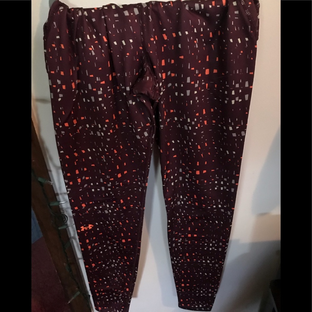 Under Armour cold gear workout pants.